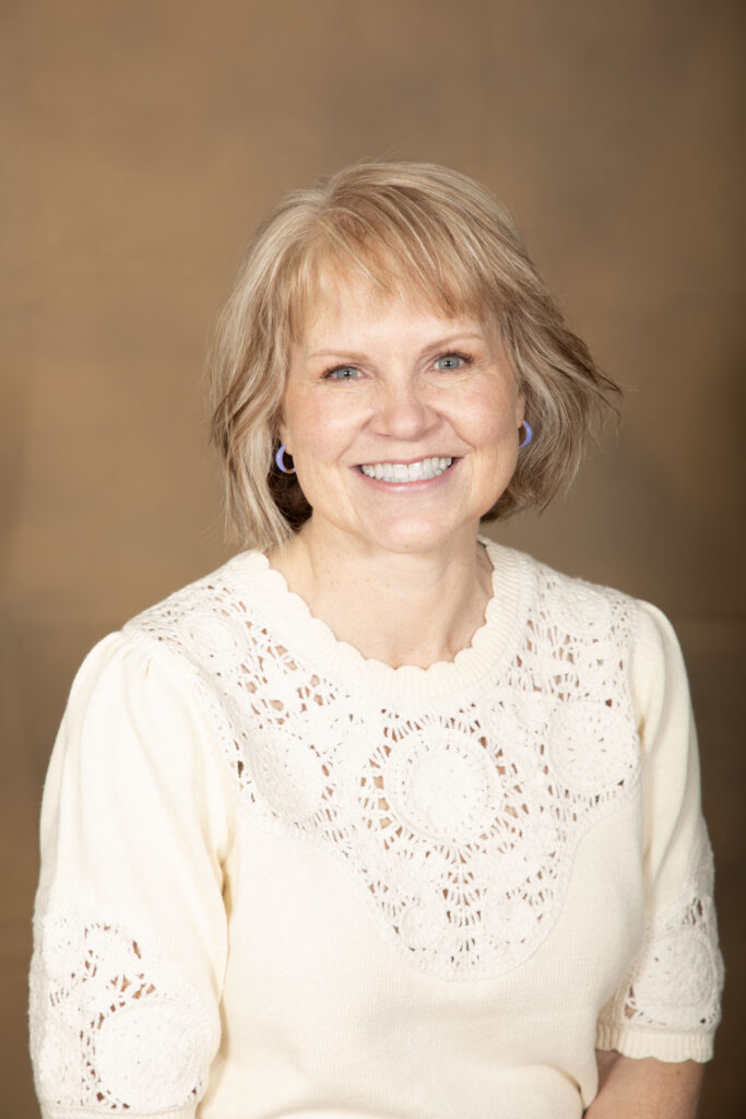 Renner Meyer, Jennifer