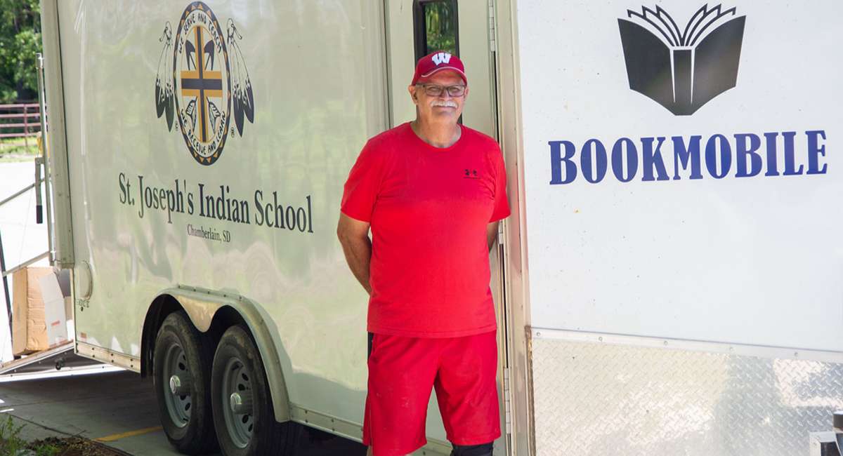 Book Mobile