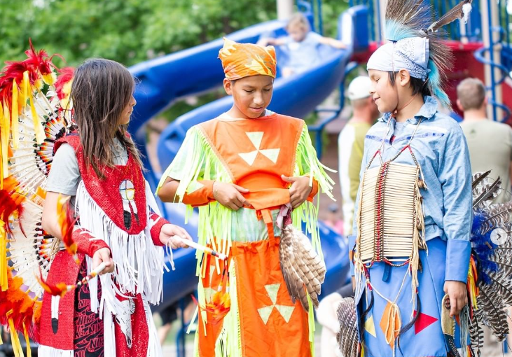 st joes students at powwow