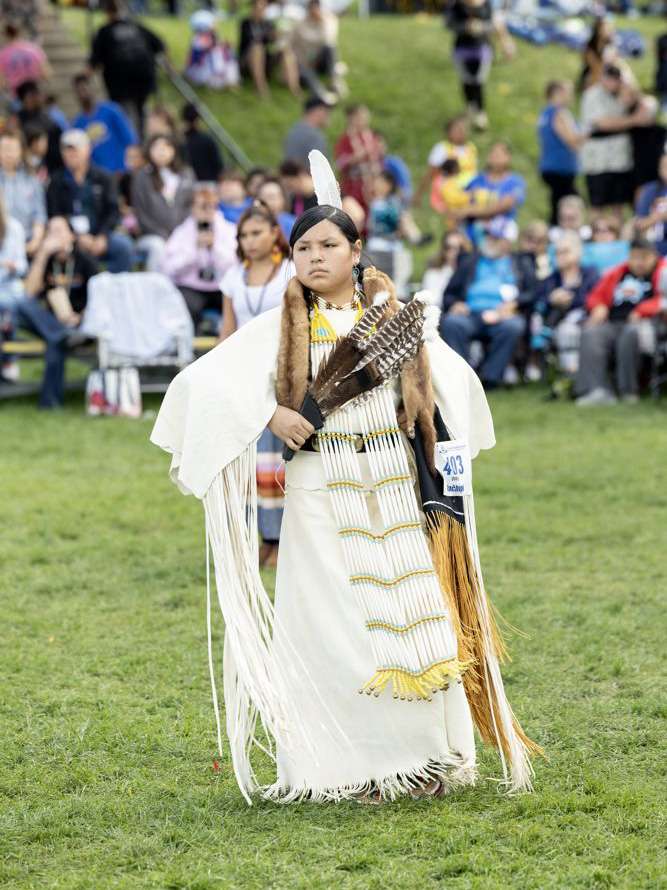 powow dance girl