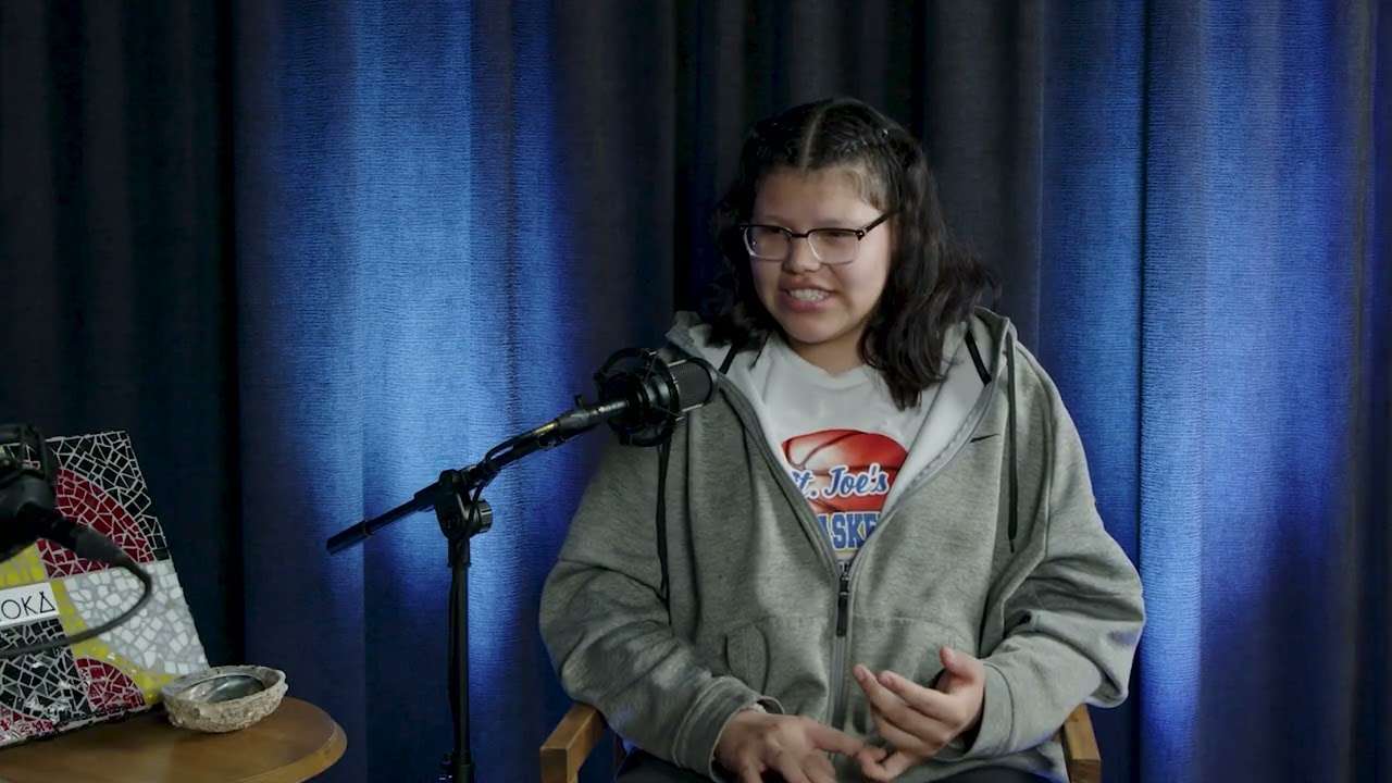 podcast episode thumbnail video
