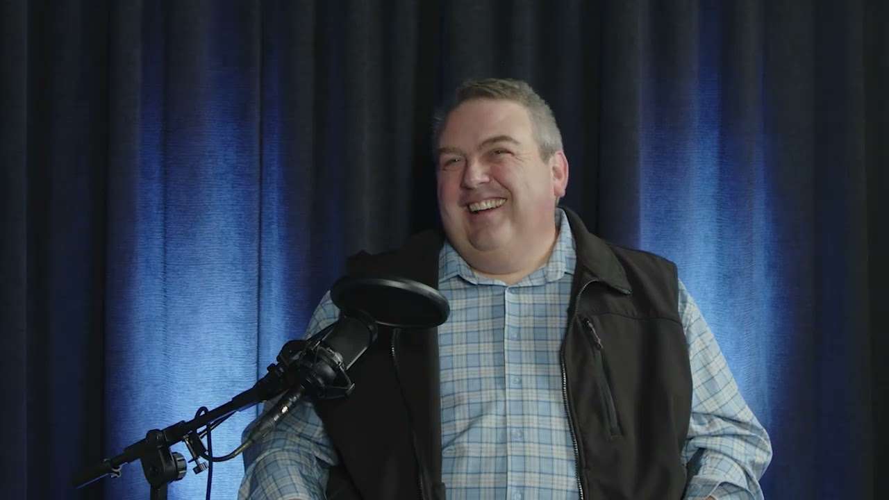 podcast episode thumbnail video